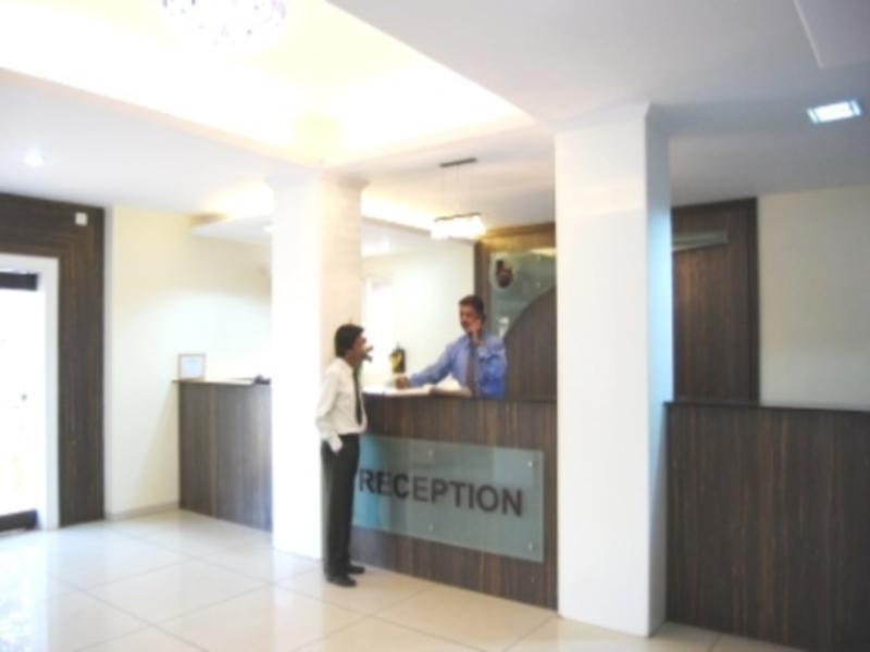 Hotel Tourist, Colhapur Exterior foto